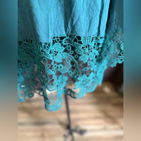 Soteer Cover Up/top​​ - Picture 4 of 5